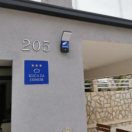 Seaside Slivnica Villa *