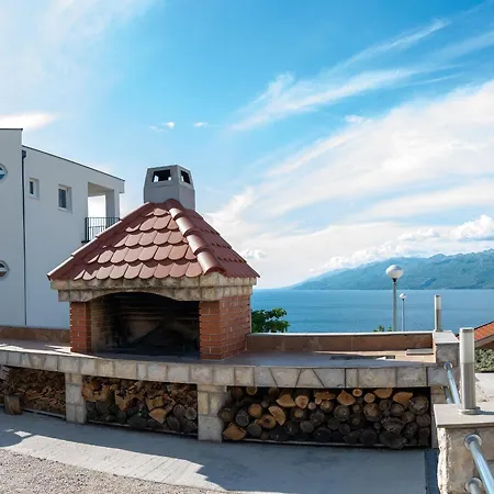 Seaside Slivnica Villa